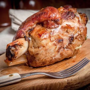 Ciolan de porc gatit sous-vide (2 buc x 650g) ~1.3kg